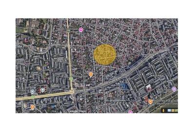 Casă cu 2 camere cu Teren 255 Mp în Piața Centrală