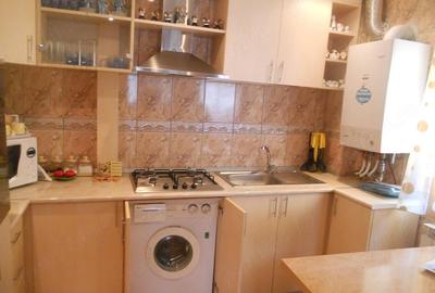 Apartament cu 2 camere decomandat în Mărăței - 2