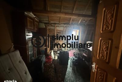 Casă cu 6 camere cu Teren 372 Mp în Bariera Vâlcii