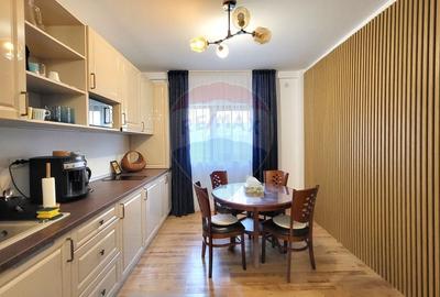 Apartament cu 3 camere decomandat, mobilat în Bună Ziua - 9