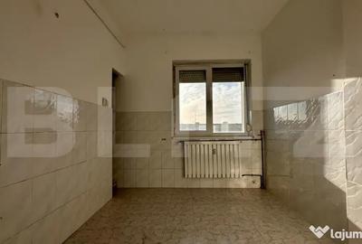 Apartament cu 3 camere semidecomandat în Central - 2