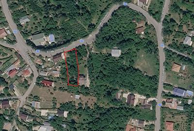 Teren Construcții intravilan de 873 mp, în Central