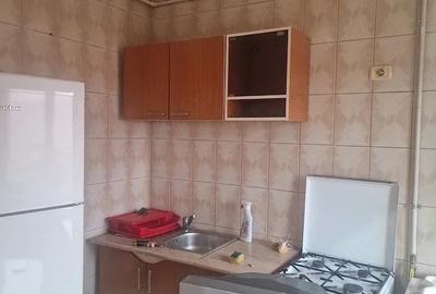 Garsonieră decomandată în Fundeni