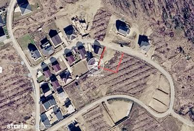 Teren de 890 mp, în Bârnova - 1