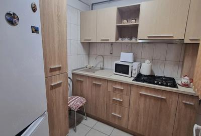 Garsonieră semidecomandată în Malu Roșu - 4