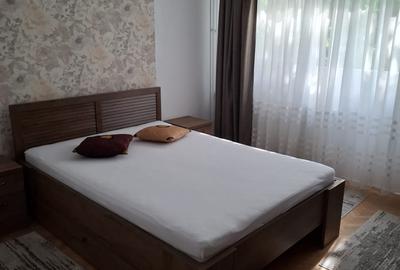 Apartament cu 2 camere decomandat în Drumul Taberei
