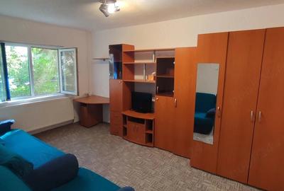 Garsonieră decomandată în Lujerului