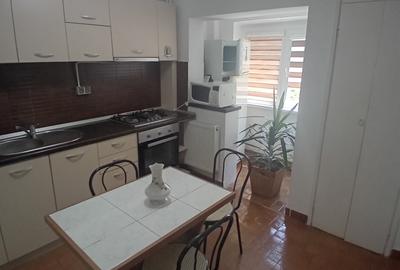 Apartament cu 2 camere decomandat, mobilat în Rahova