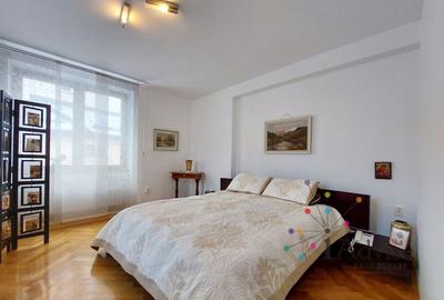 Apartament cu 2 camere decomandat, mobilat în Centrul Istoric - 3