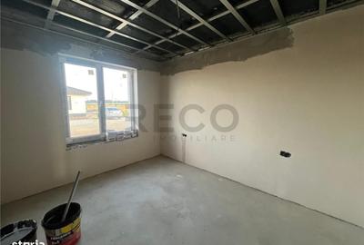 Casă cu 3 camere în Cihei
