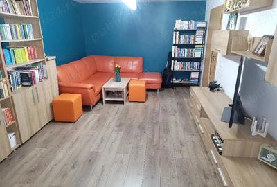 Apartament cu 4 camere decomandat în Lipovei - 2