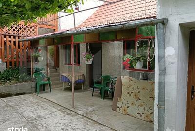 Casă cu 5 camere cu Teren 1300 Mp în Central - 5