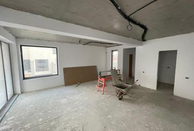 Duplex cu 4 camere cu Canalizare în Palazu Mare - 10