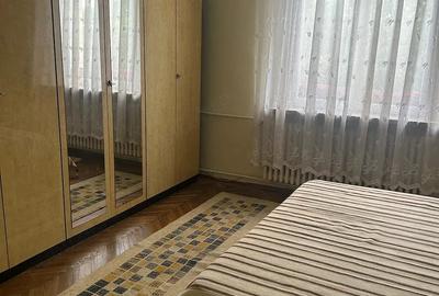 Casă cu Teren 980 Mp în Central