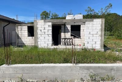 Casă cu 4 camere în Drăgoeni - 3