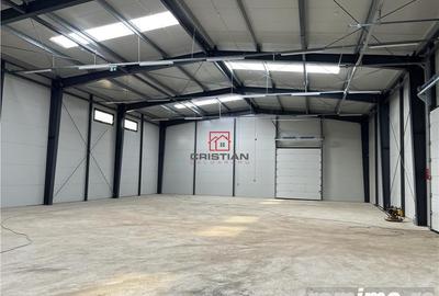 Spațiu comercial, de 1,200 mp, în Central - 7
