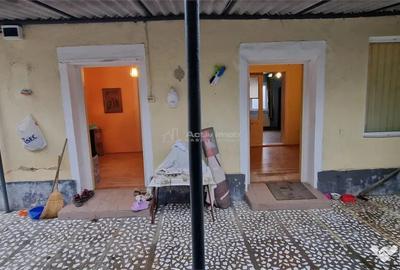 Casă cu 6 camere cu Teren 500 Mp în Muncitoresc - 13