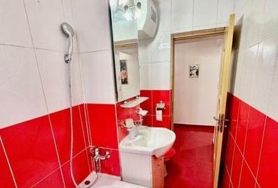 Apartament cu 3 camere semidecomandat, mobilat în Km 4-5 - 4