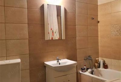 Apartament cu 2 camere semidecomandat în Florești