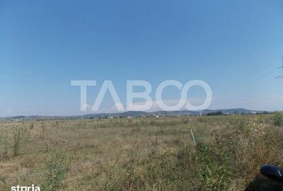 Teren de 2400 mp, în Șelimbăr