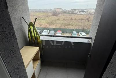 Garsonieră decomandată în Central