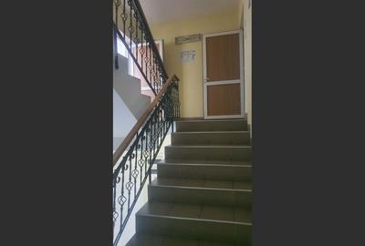Spațiu comercial, de 760 mp, în Central - 10