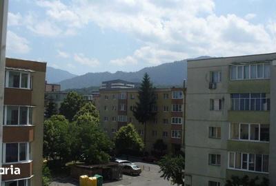 Apartament cu 2 camere decomandat în Central - 1