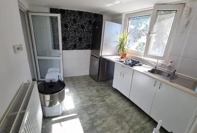 Garsonieră decomandată în Central - 14