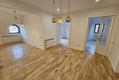 Apartament cu 4 camere decomandat în Dorobanți