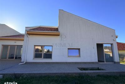 Casă cu 3 camere cu Teren 480 Mp în Moșnița Nouă