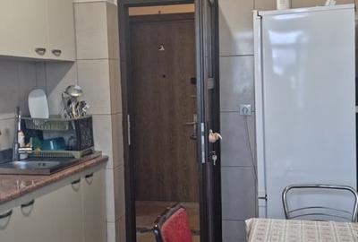 Apartament decomandat în Colentina