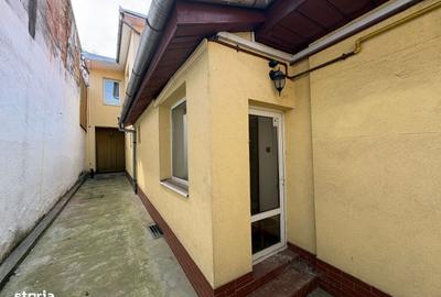 Casă cu 4 camere în Central - 5