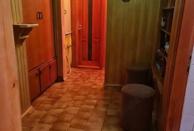 Apartament cu 2 camere decomandat în Vest