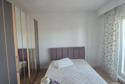 Apartament cu 2 camere decomandat în Între Lacuri - 2