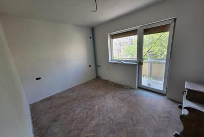 Apartament cu 3 camere decomandat în Central - 7