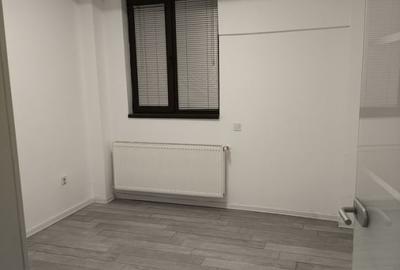 Spațiu comercial, de 105 mp, în 1 Mai - 5