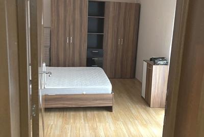 Apartament cu 2 camere semidecomandat, mobilat în Floreasca