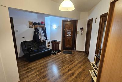 Apartament cu 2 camere decomandat în Central - 3