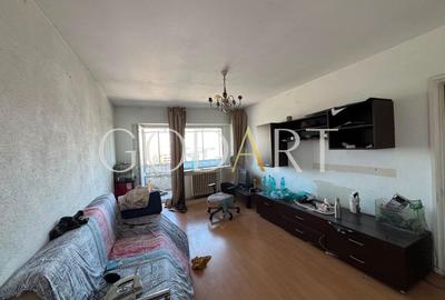 Apartament cu 3 camere decomandat în Militari