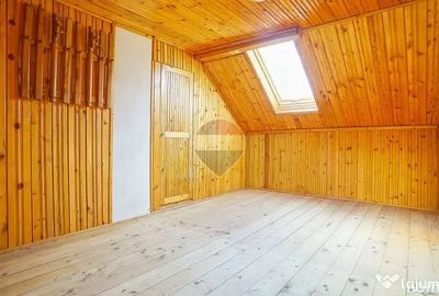 Casă cu 6 camere cu Teren 1915 Mp în Bran