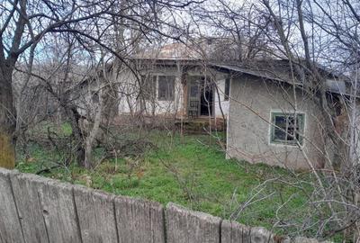 Teren de 2160 mp, în Vârlezi