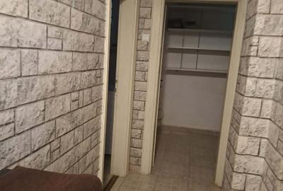 Casă individuală cu 3 camere cu Teren 195 Mp în P-ța Muncii - 2