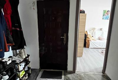 Apartament cu 2 camere decomandat în Exterior Vest