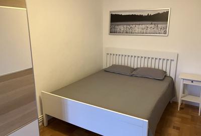 Apartament cu 3 camere decomandat în Central - 1
