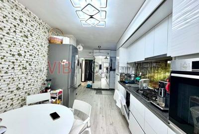 Apartament cu 3 camere decomandat în Crângași - 11