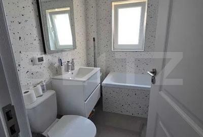 Apartament cu 3 camere semidecomandat în Fălticeni