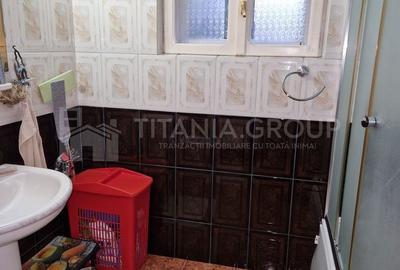 Casă cu 5 camere cu Canalizare în Central - 11