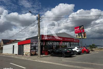 Spațiu comercial, de 613 mp, în Sânmartin