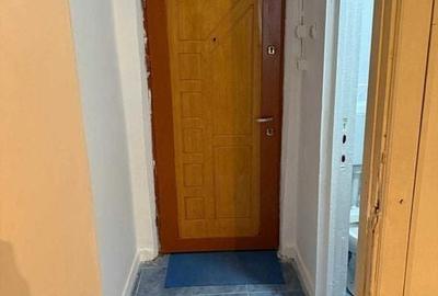 Apartament cu 2 camere în Micro 6 - 6