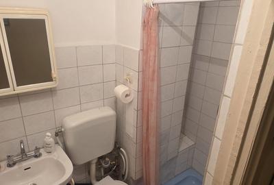 Apartament cu 3 camere decomandat în Central - 3